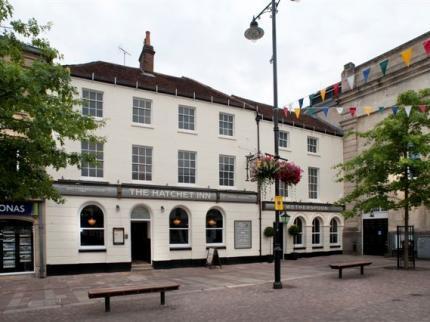 The Hatchet Inn Wetherspoon Newbury  Esterno foto